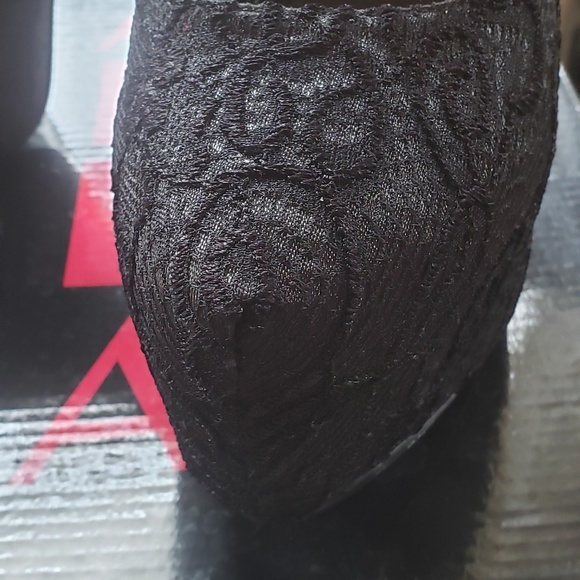 Women's heel - Picture 2 of 3